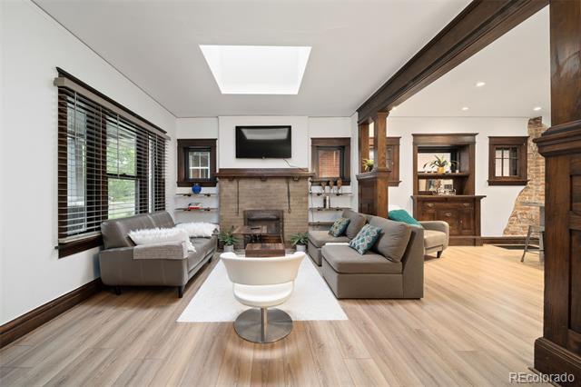 Photo - 1217 Steele St