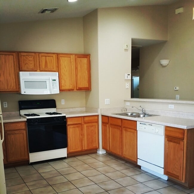 Photo - 4BR/2Ba Home in a Quiet Community,