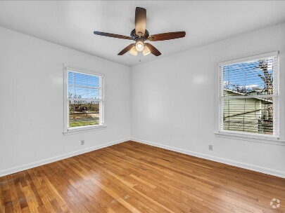 Building Photo - Floresville Property, Ask about our reduce... Rental