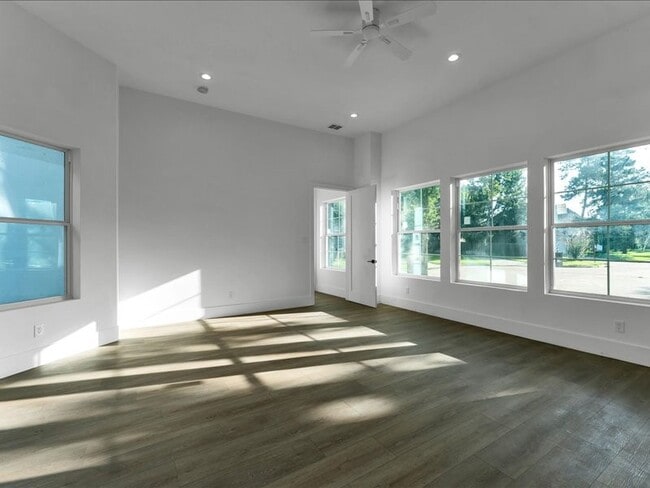 Photo - 8115 Cedar Brush Cir