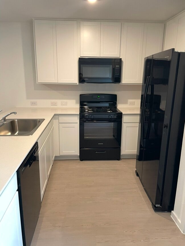 Photo - 3017 Burmese St