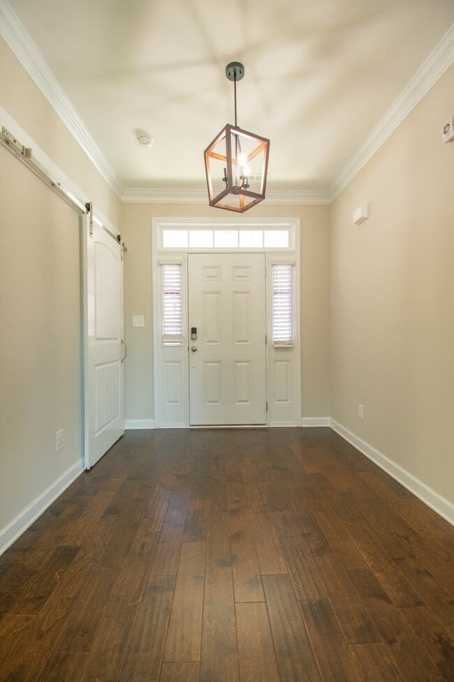 Photo - Available July 1! 4 Bedroom 2.5 Bathroom