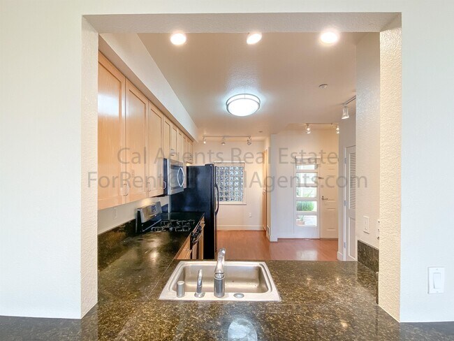 Photo - 1568 Brunswig Ln