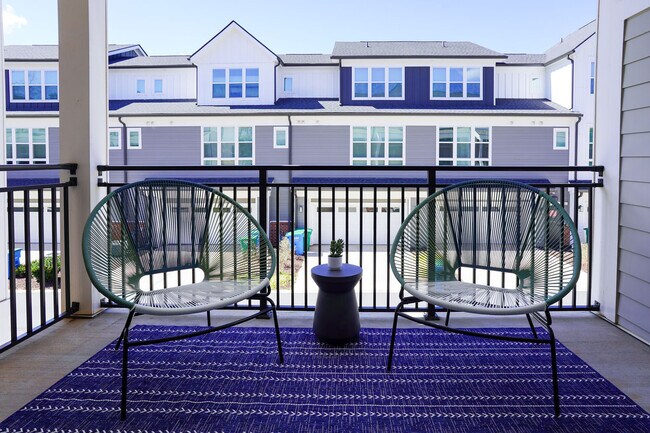 Townhomes at Bridlestone