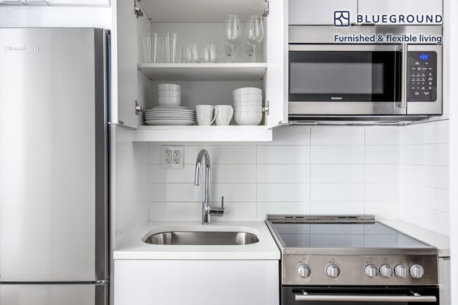 Photo - 137 Thompson St Unit FL2-ID548