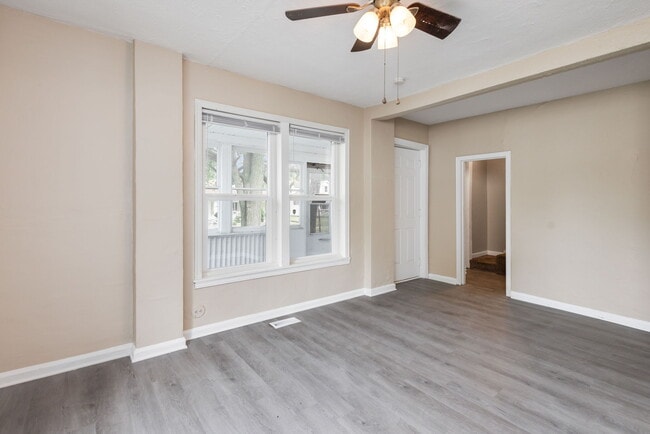 Photo - 636 S 25th St