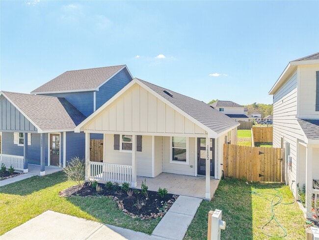 Photo - 16802 N Marie Vlg Dr