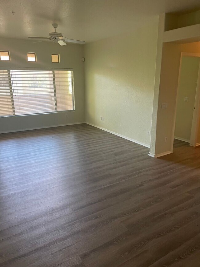 Photo - 1351 N Pleasant Dr