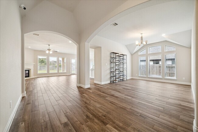 Photo - 1816 Opal Field Ln