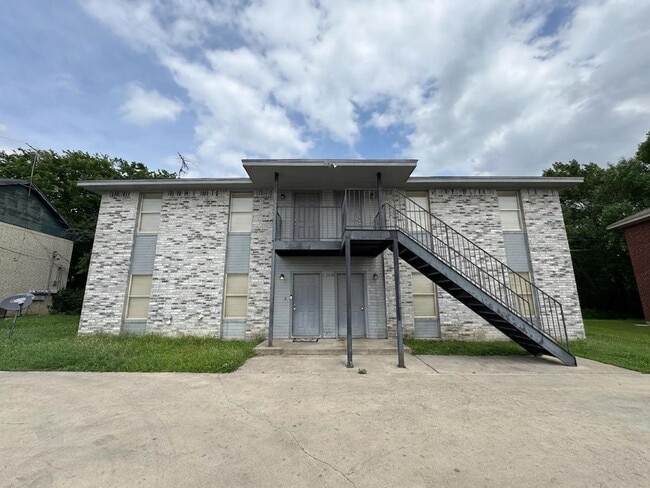 Photo - 1708 Benttree Dr Unidad Apt 4