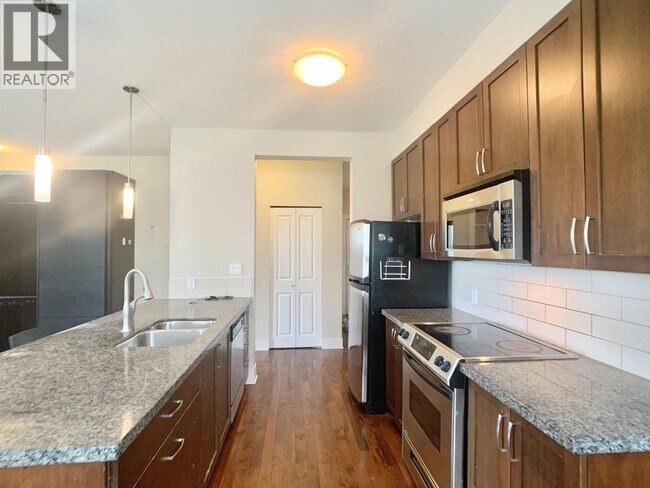 5788 Birney Ave Unit 315