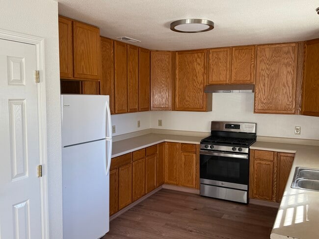 Photo - 1420 Slater Street