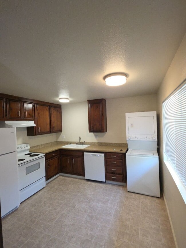 Photo - 209 Wright Ln Unit 1