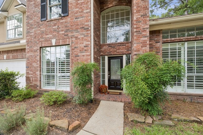 Photo - 14 Guinevere Pl