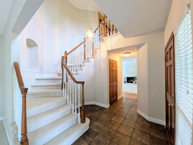 Photo - 7467 Exeter Pl