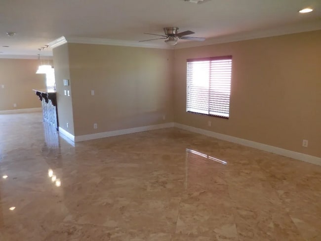 Photo - 4280 55th St