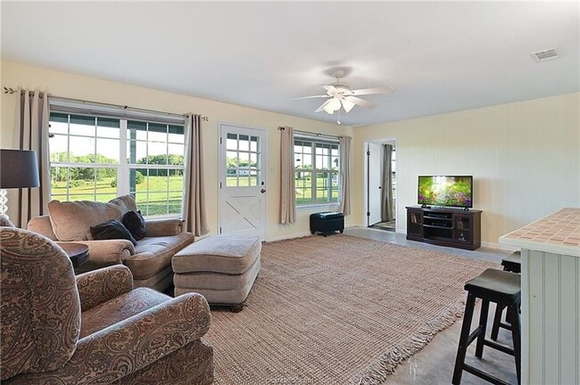 Photo - 7 acres with 5 bed, 3 bath less than 25 minutes from town!