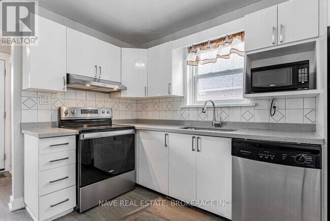 Photo - 19 Westchester Rd