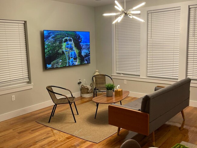 Photo - 183 Gates Ave Unit 1