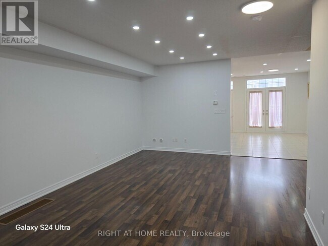 Photo - 149 Inspire Blvd