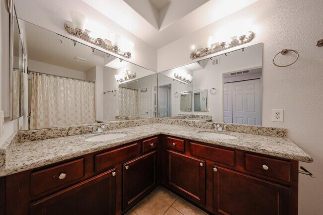 Photo - 15095 N Thompson Peak Pkwy Unidad 1095