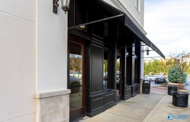 Photo - 445 Providence Main St NW Unidad 407