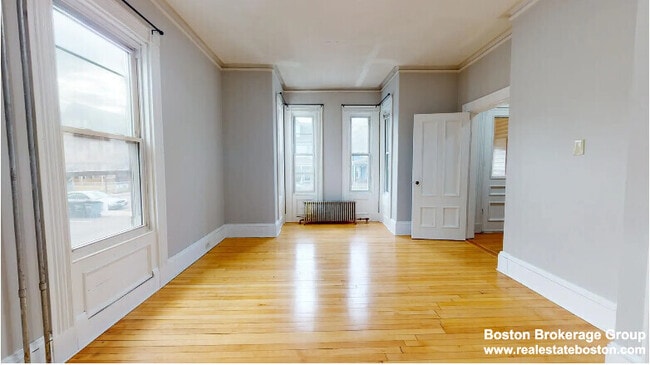 Photo - 28 Sumner St Unit 1