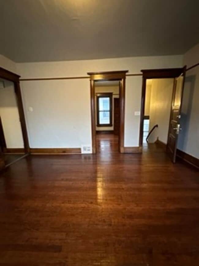 Photo - 2355 N Hubbard St Unit 2357 N Hubbard St