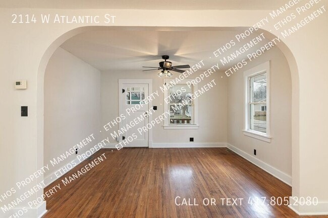 Photo - 2114 W Atlantic St