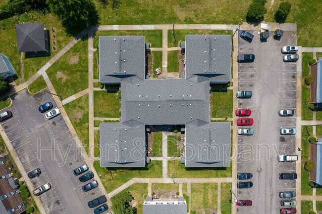 Photo - 3516 E Richmond Rd Unit 10