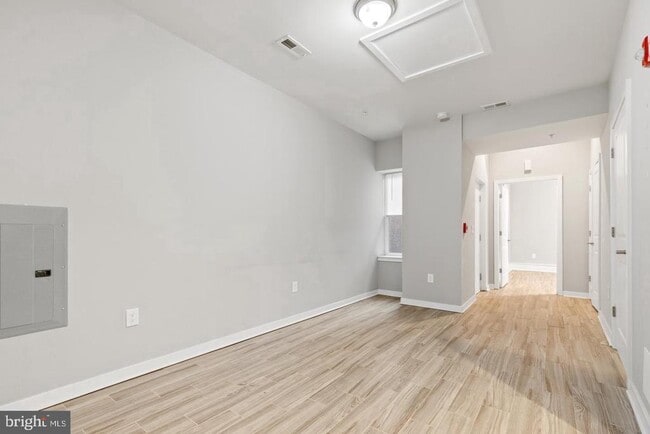Photo - 616 S 4th St Unit GROUND REAR