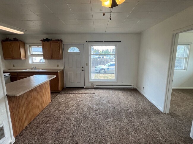 Photo - 12105 SE Market St Unit 12107