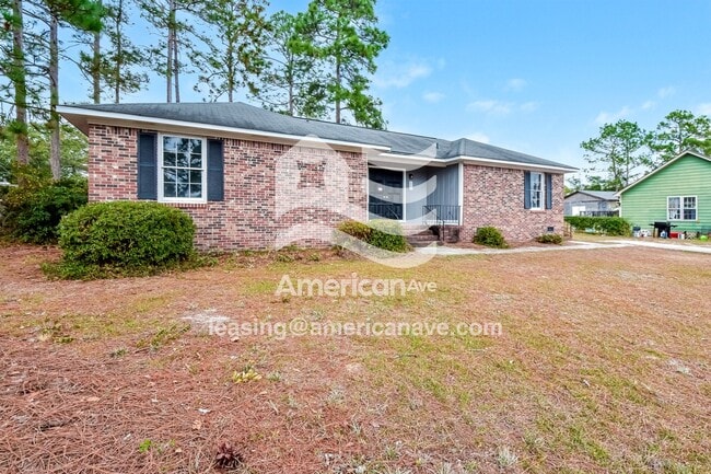 111 Carlsbad Ct