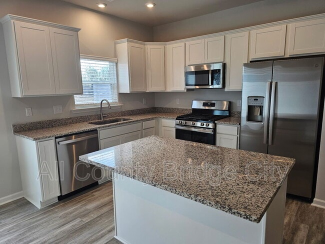 Photo - 142 Randwick Ln