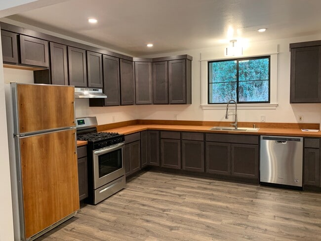 Photo - 5175 Freedom Blvd Unit 3