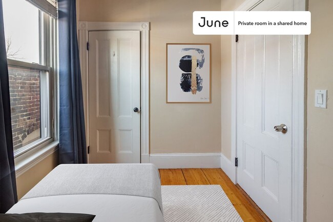 Private bedroom in 4 bed/1 bath Home - Private bedroom in 4 bed/1 bath Home Unidad A