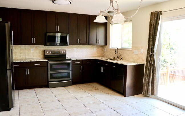 Photo - 4822 Tarcoola Ln