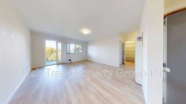 Photo - 265 Vernon St