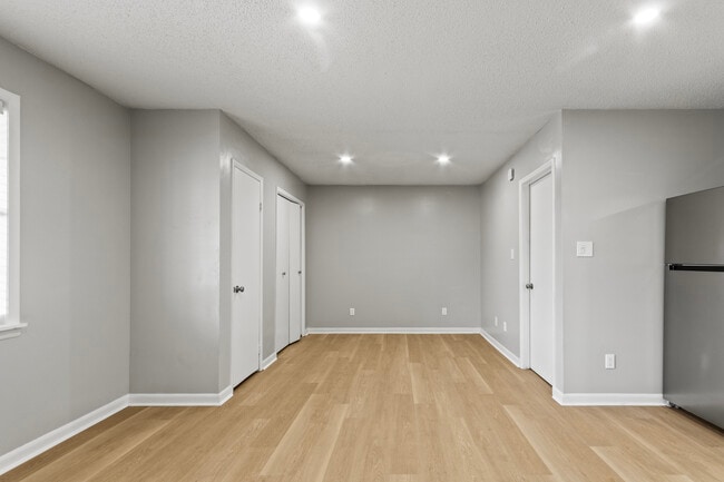 Swan Creek Apartments