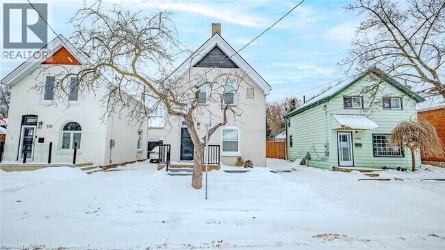 Photo - 128 Cayuga St