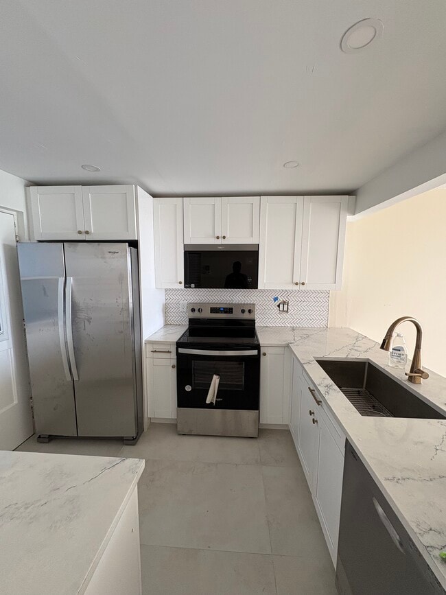 Building Photo - 5500 NW 2nd Ave Unit 714 Rental