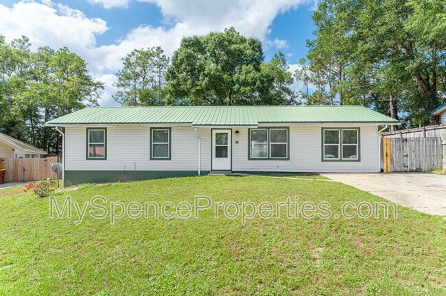 Building Photo - 126 Camellia Pl