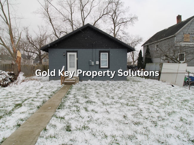 Photo - MUNCIE 2 BR 1 BA House with Main-Level Laundry and Shed (SECTION 8 APPROVED)