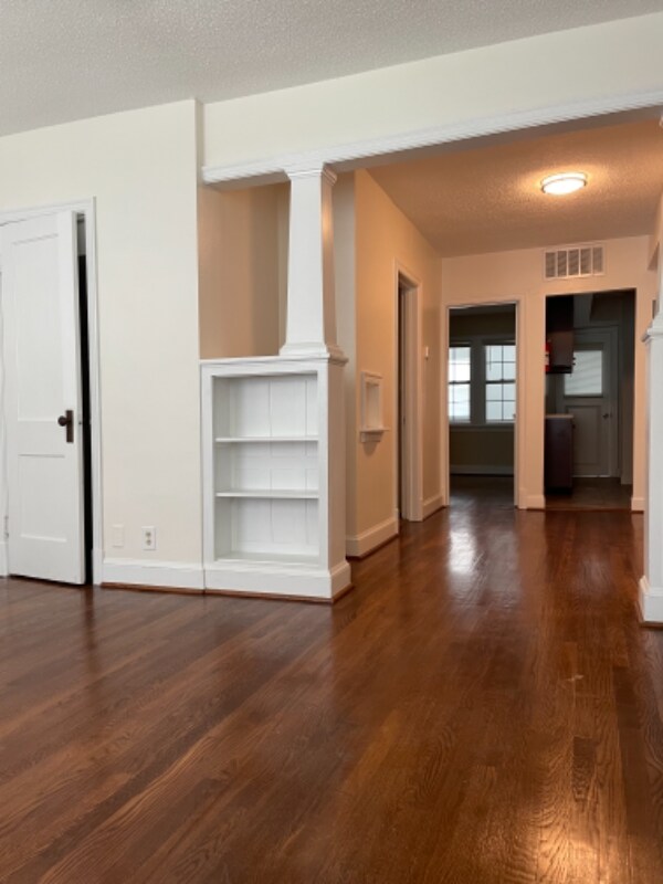 Photo - 4630 New Hampshire Ave NW Unidad 1