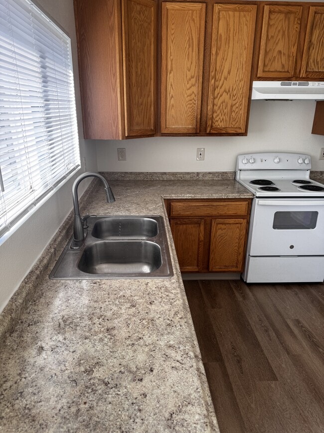 Photo - 134 S Elkhart St