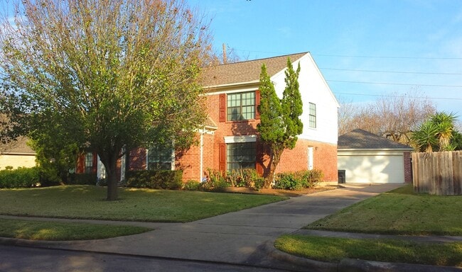 Photo - 2319 Mill Creek Dr