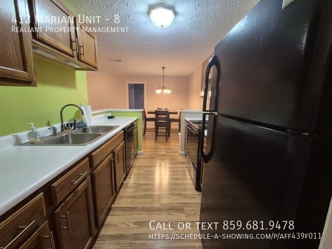 Photo - 412 Marian Ln