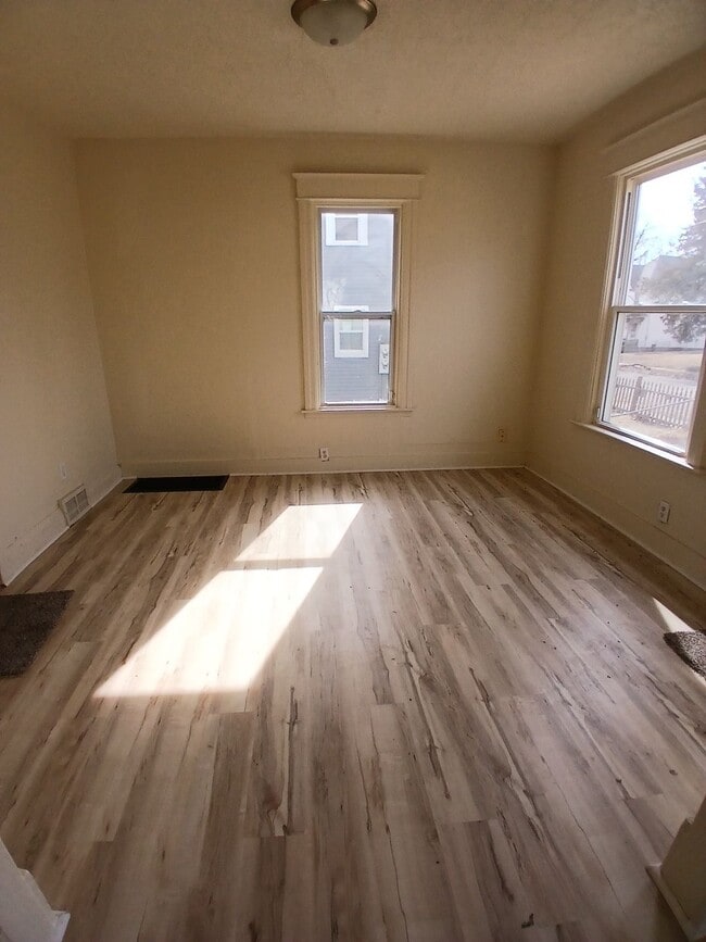 Photo - 231 Forest Ave