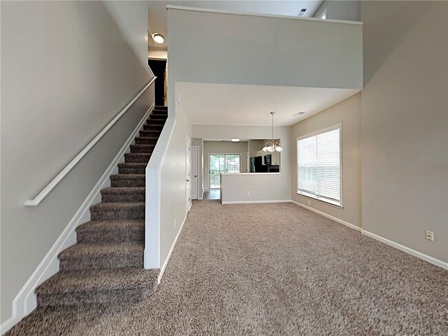 Photo - 1621 Heyford Cir NW