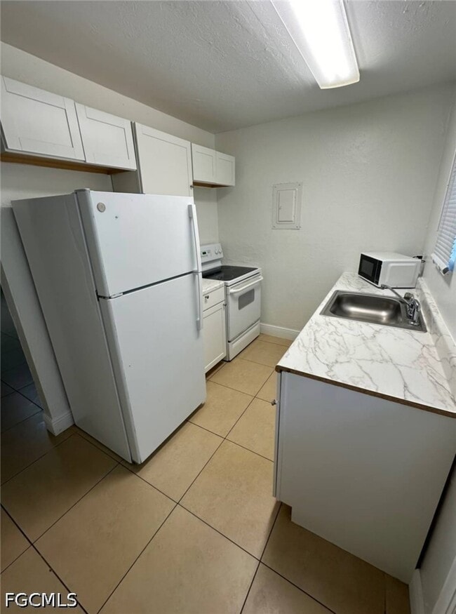 Photo - 2535 Parkway St